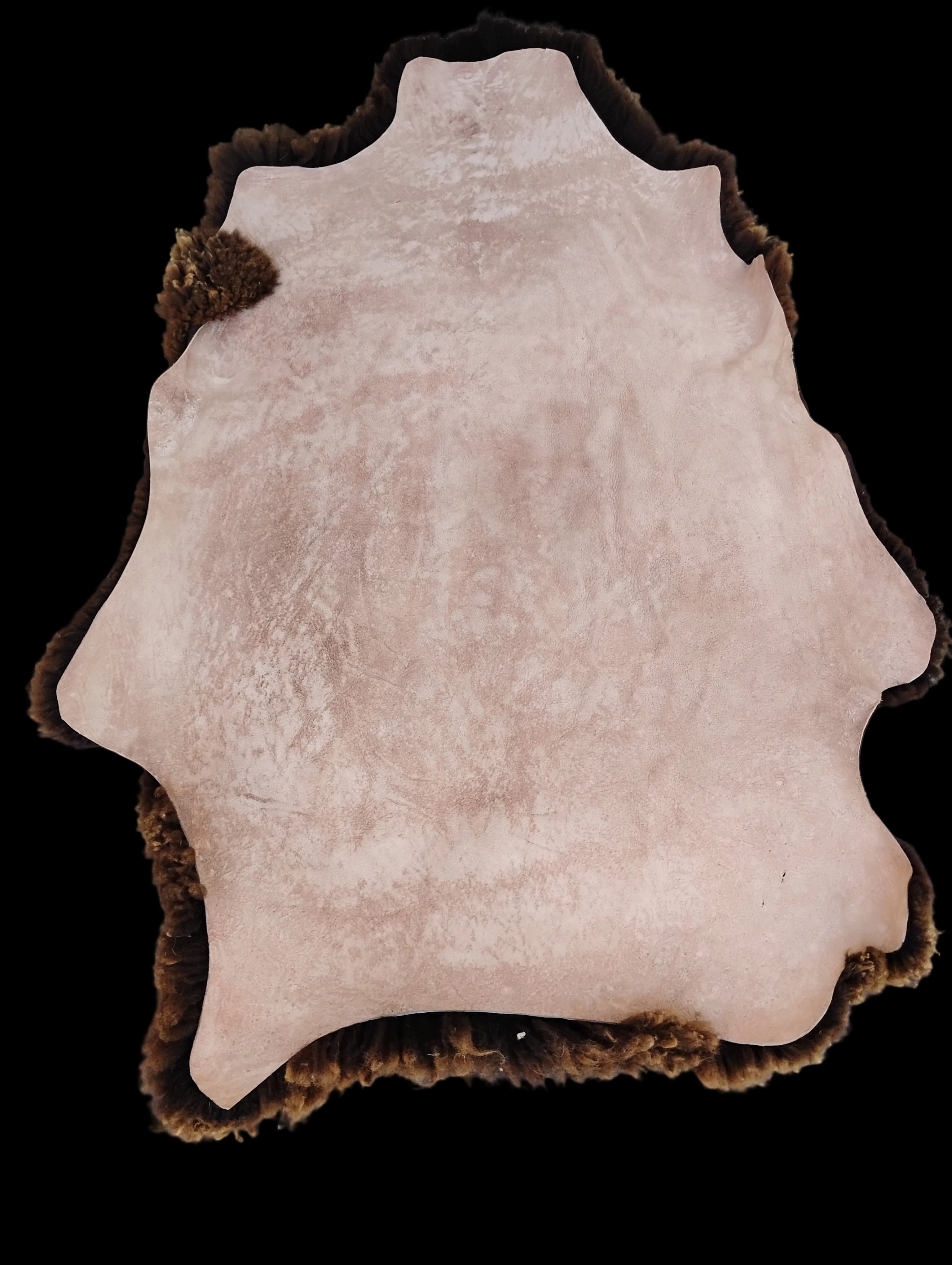 Bark tanned sheepskin 50 x 38 / wool 3 inch
