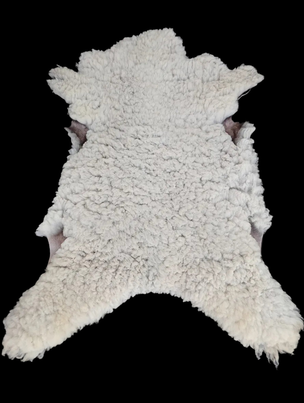 Bark tanned sheepskin 38 x 27 / soft dense wool