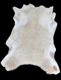 Bark tanned sheepskin 33 x 25 / silky hair