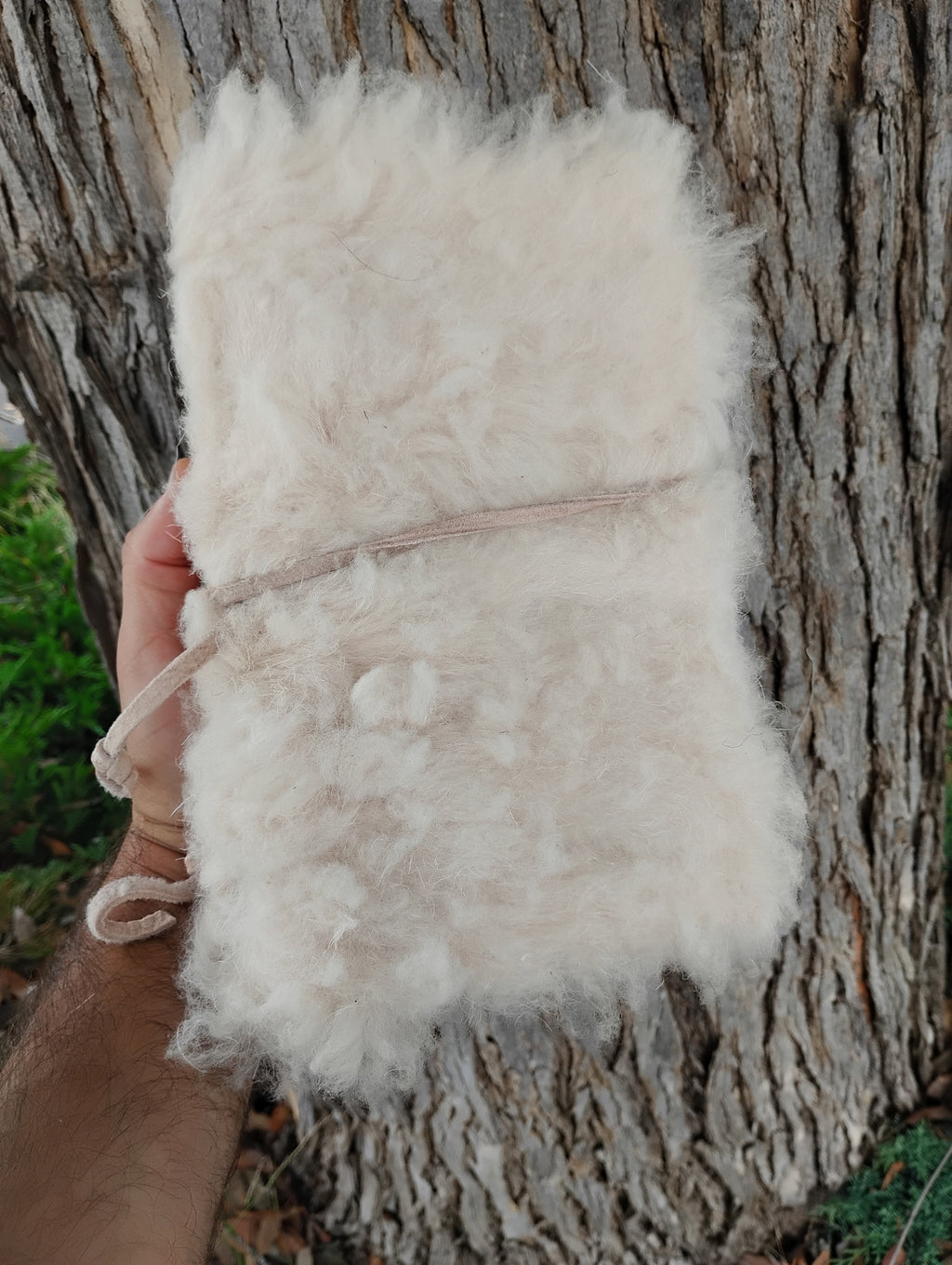 Bark Tanned Sheepskin Journal – 12×9 Refillable