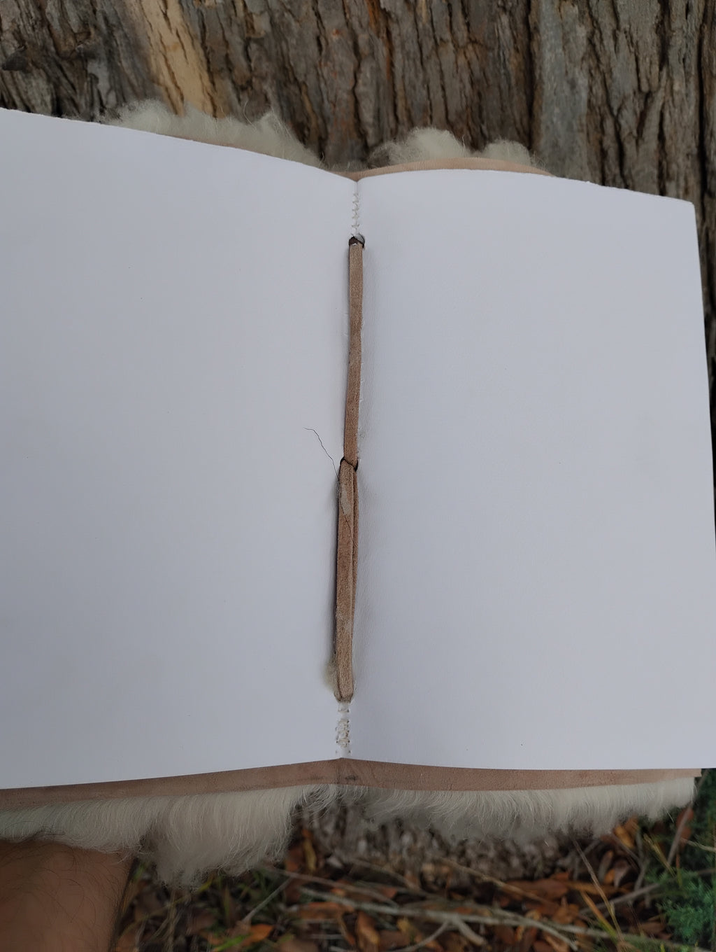 Bark Tanned Sheepskin Journal – 12×9 Refillable