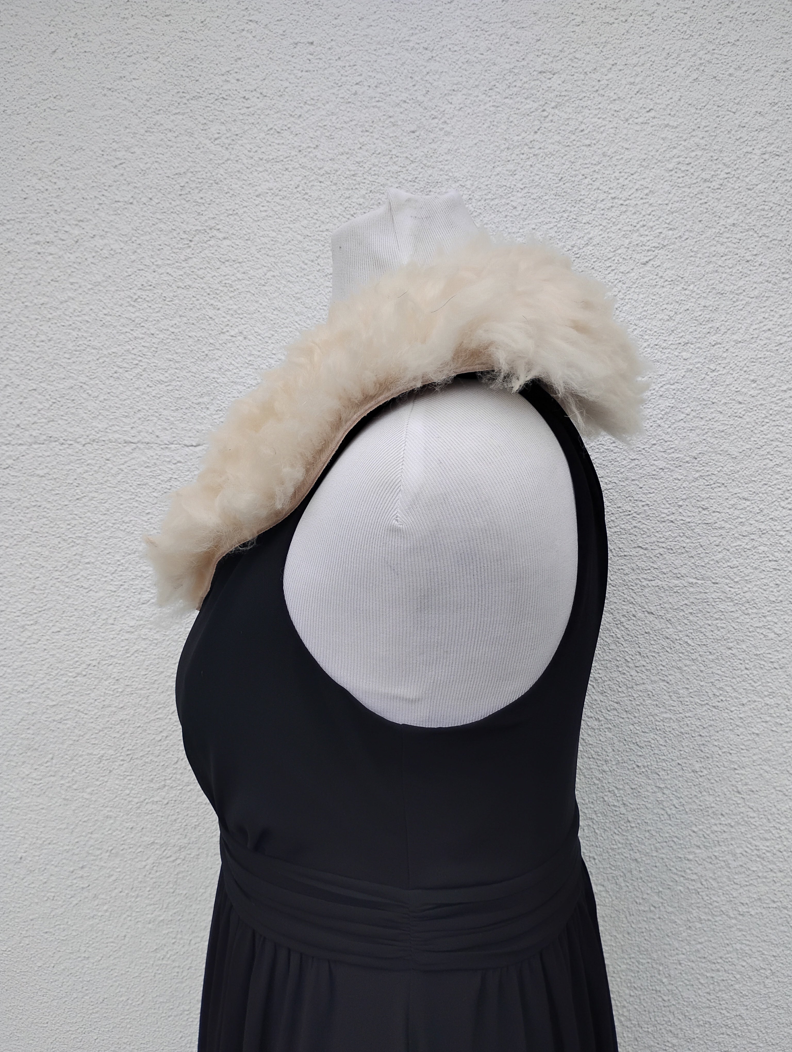 Sheepskin shawl 1.5inch silky wool