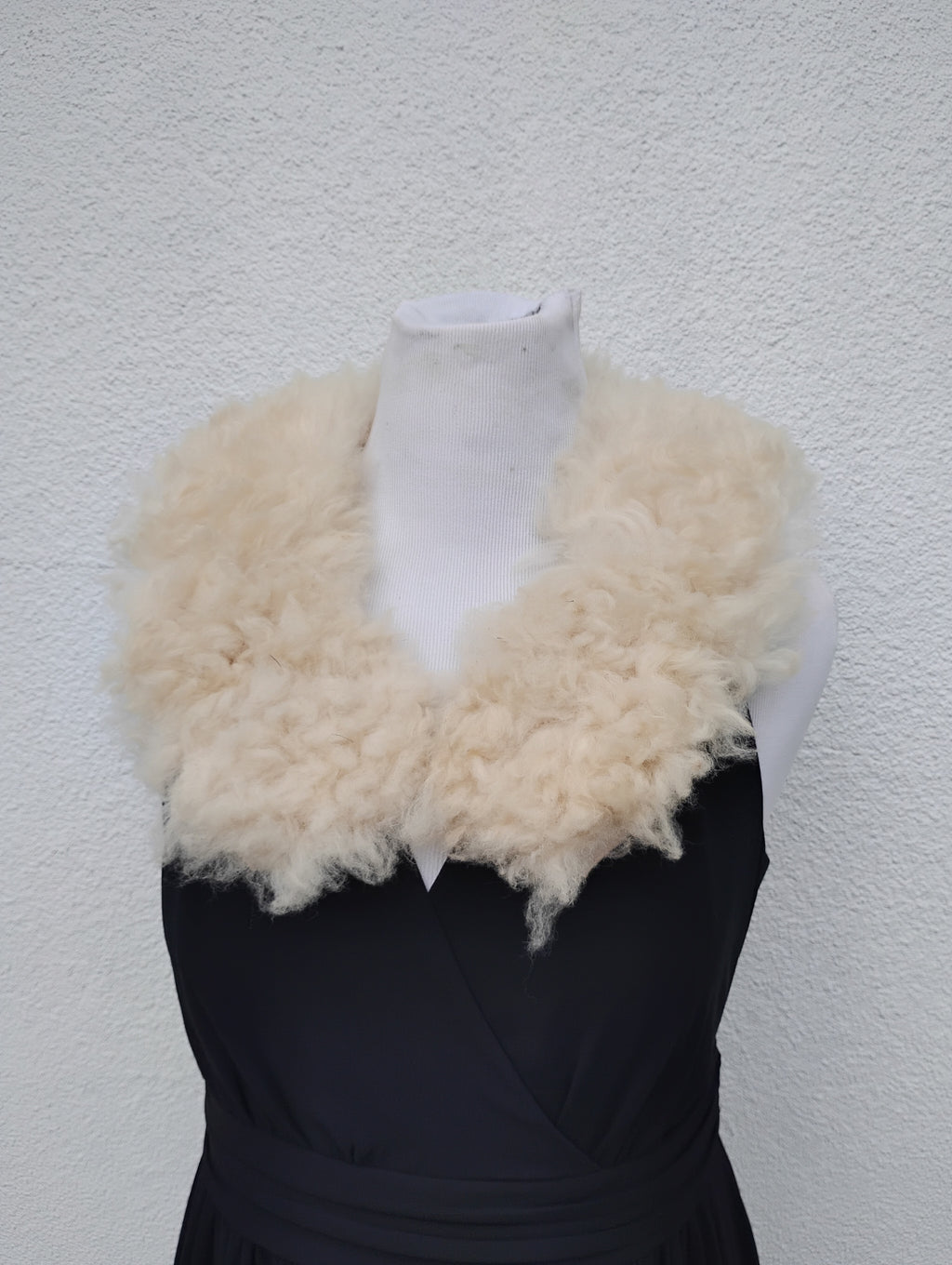 Sheepskin shawl 1.5inch silky wool