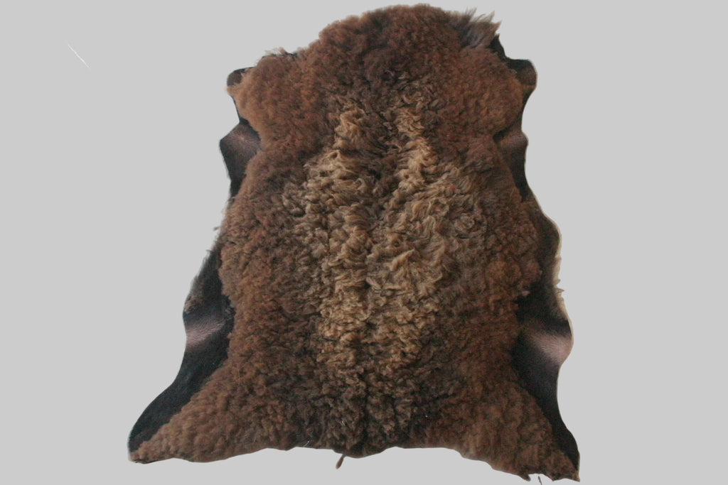 Whole sheepskin 40 x 29 2.5 inch fiber