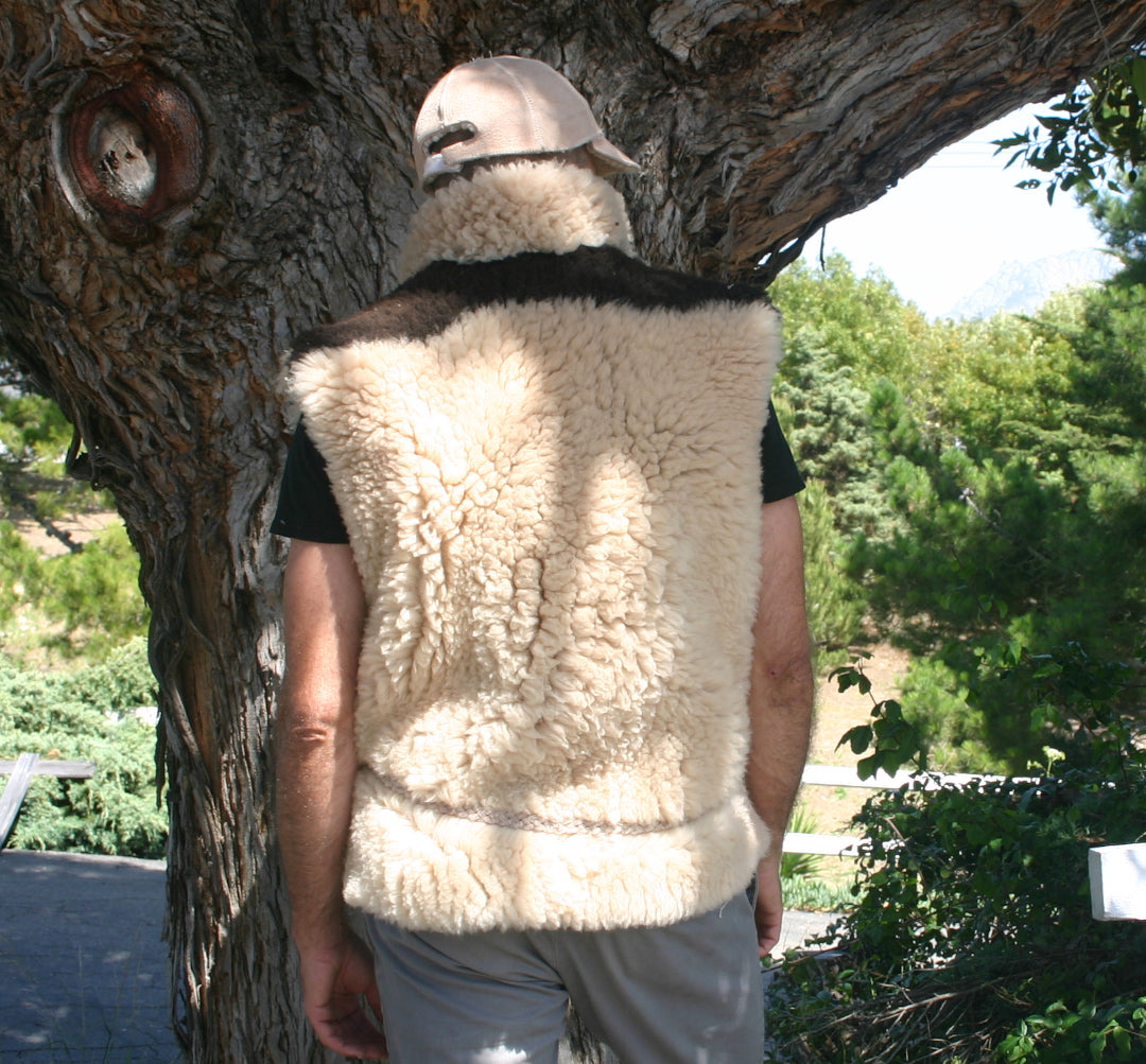 Reversible Bark-Tanned Sheepskin Vest with Collar & Pockets